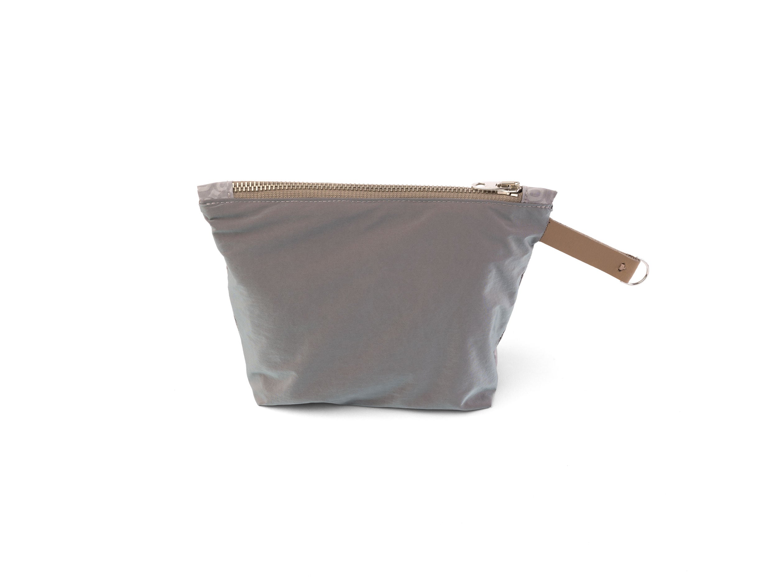 krnach_scioto_large_zip_pouch_sustainable_upcycled_fashion_accessories_back